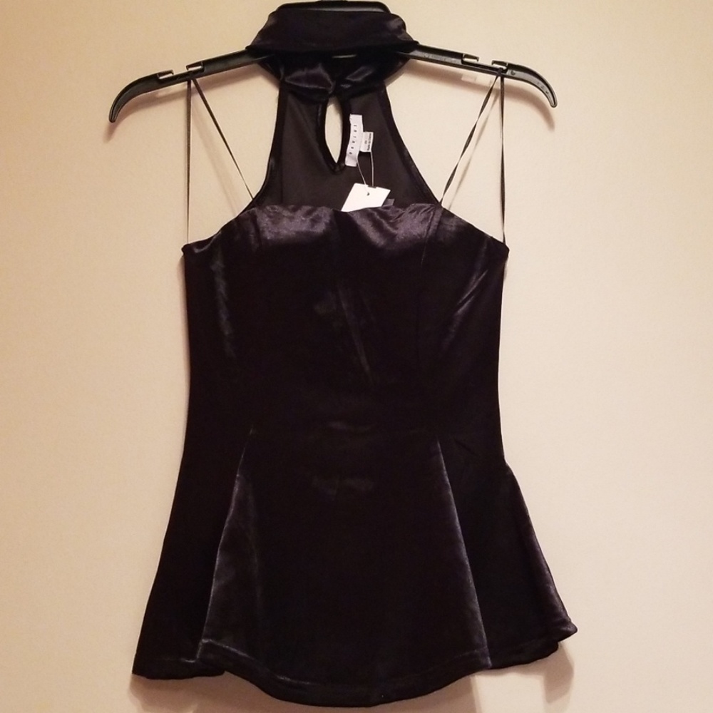Black velvet peplum strapless top - Picture 1 of 7
